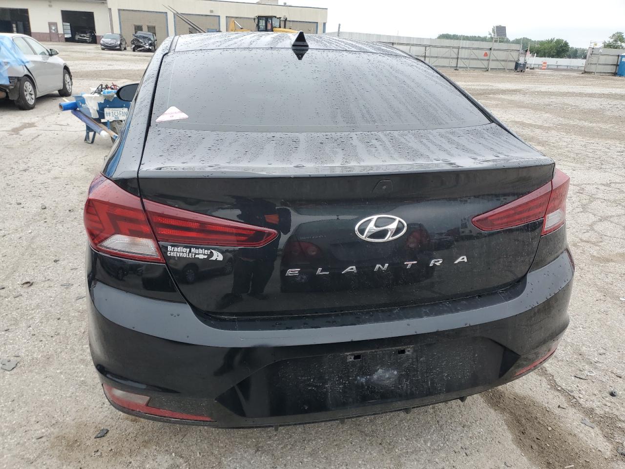 KMHD84LF4KU811972 2019 Hyundai Elantra Sel