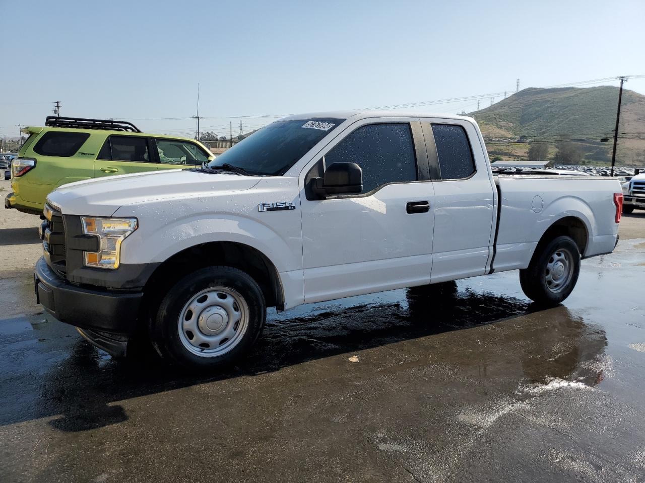 1FTEX1C88HKD35452 2017 Ford F150 Super Cab