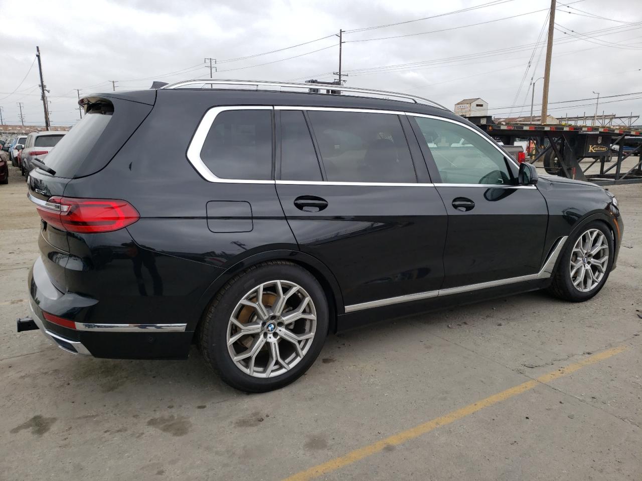 2022 BMW X7 xDrive40I vin: 5UXCW2C03N9J22355