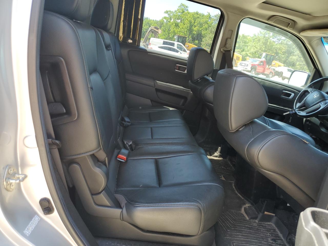 5FNYF3H53CB004021 2012 Honda Pilot Exl