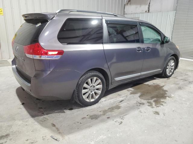 2017 Toyota Sienna Le VIN: 5TDJK3DC2BS018729 Lot: 53225834