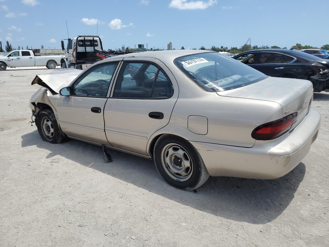 1Y1SK5363RZ028525 1994 Geo Prizm Base