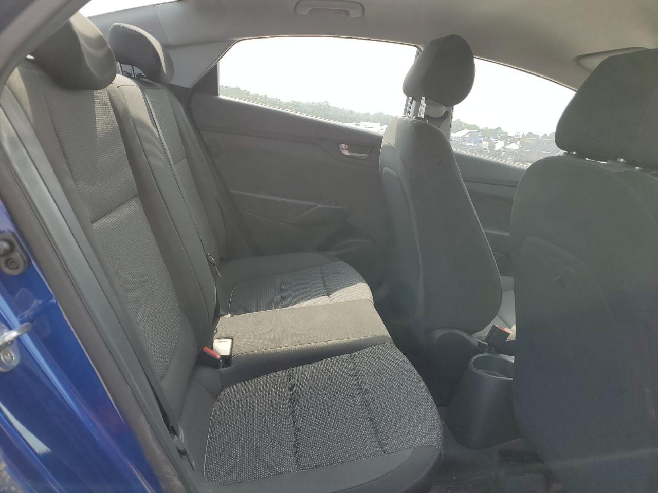 3KPC24A32JE035350 2018 Hyundai Accent Se