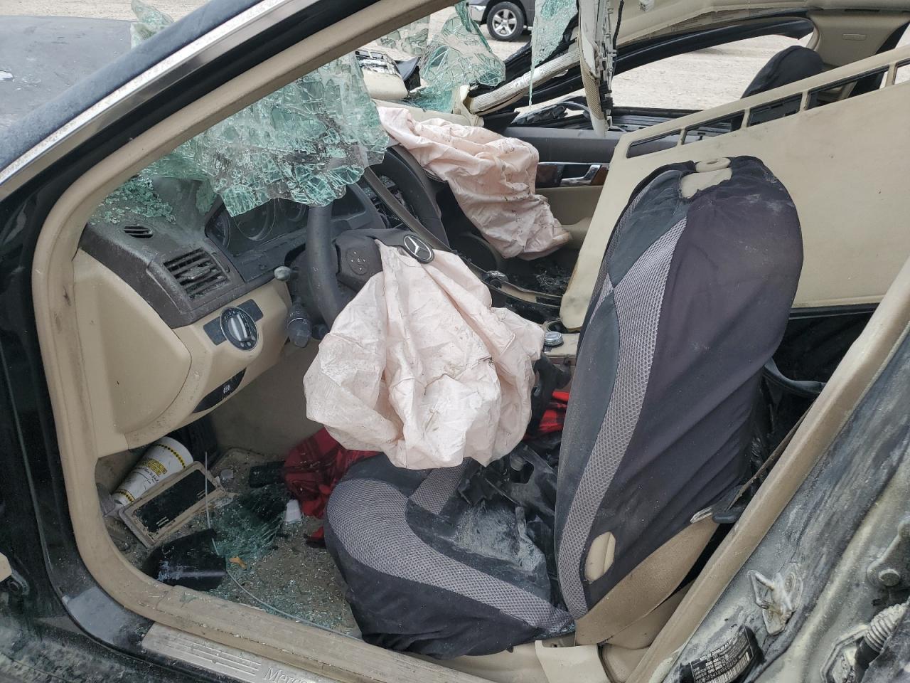 WDDGF54X89R054954 2009 Mercedes-Benz C 300