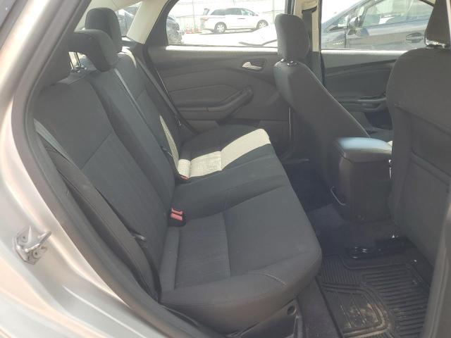 2016 Ford Focus Se VIN: 1FADP3F22GL260826 Lot: 56839604