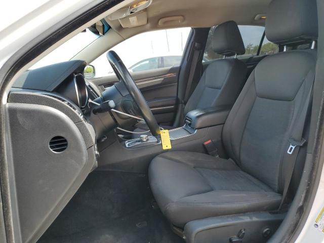 2019 Chrysler 300 Touring VIN: 2C3CCAAG5KH648359 Lot: 57010464