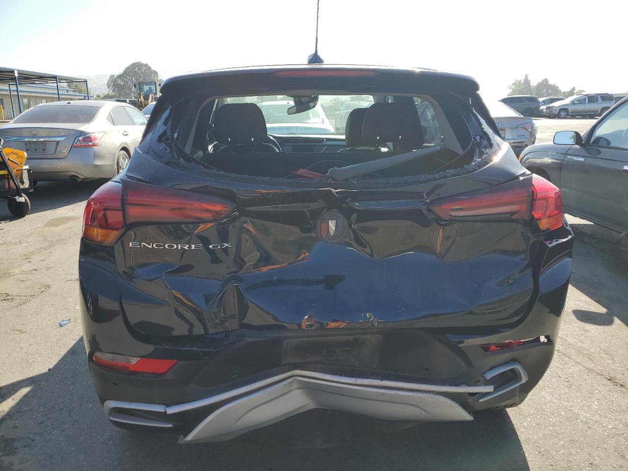 KL4MMBS29LB085875 2020 Buick Encore Gx Preferred