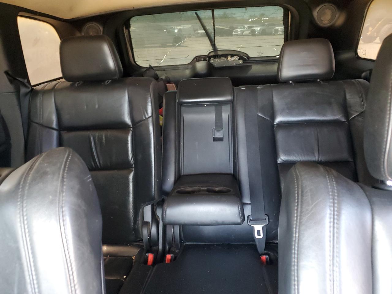 1J4RR4GG4BC712739 2011 Jeep Grand Cherokee Laredo