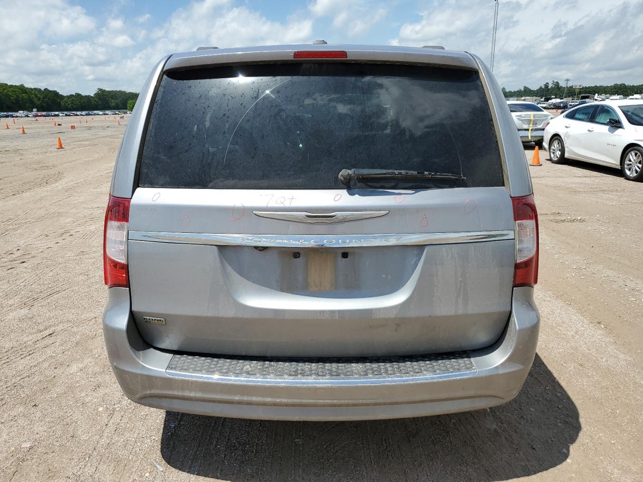 2C4RC1BG5DR774237 2013 Chrysler Town & Country Touring