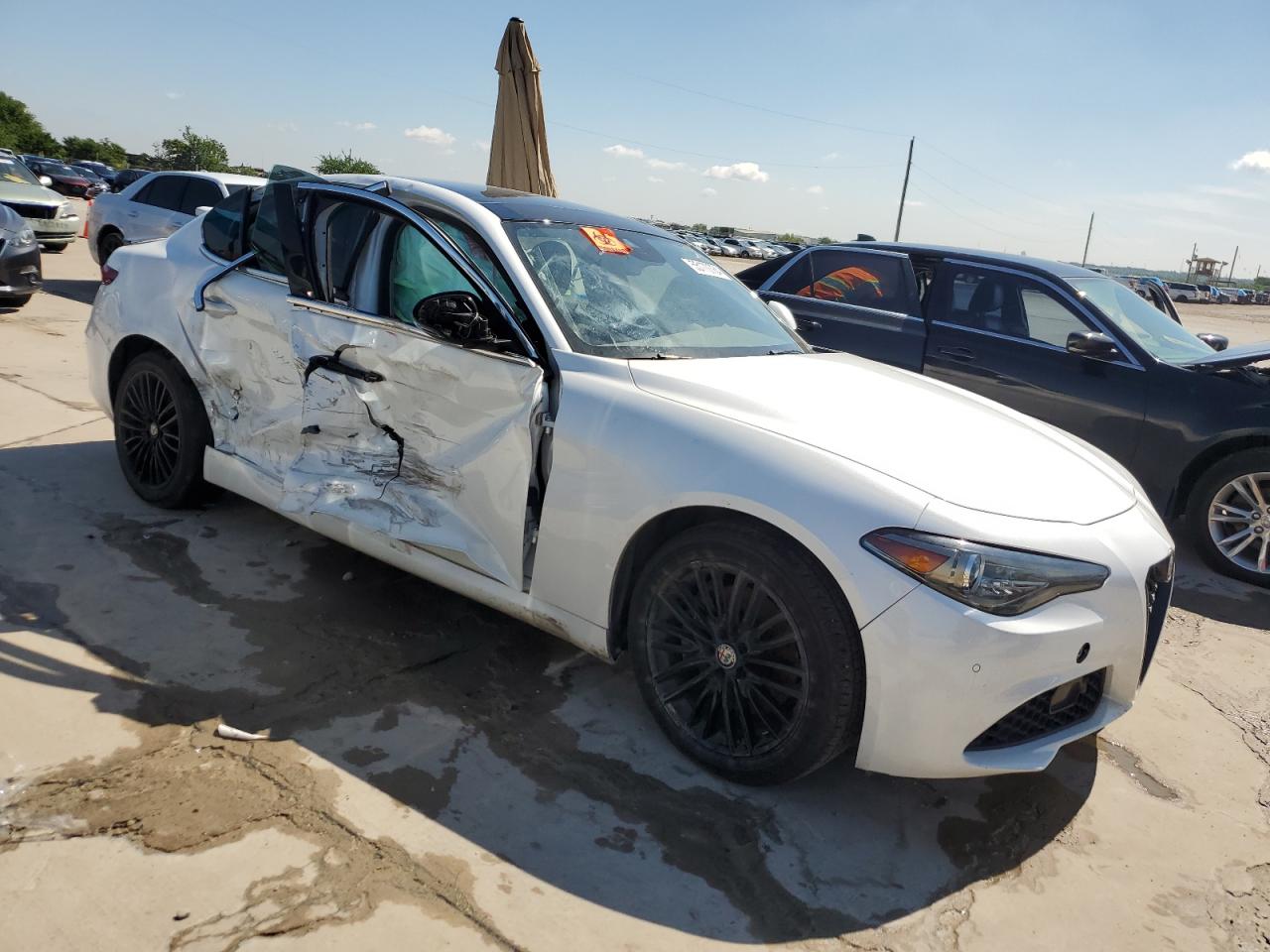 ZARFAEEN3H7559284 2017 Alfa Romeo Giulia Ti Q4