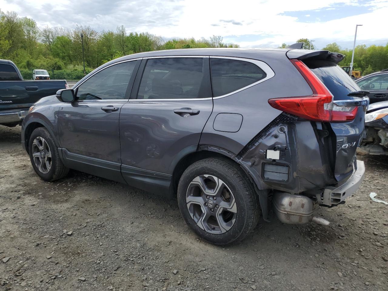 7FARW2H59JE011877 2018 Honda Cr-V Ex