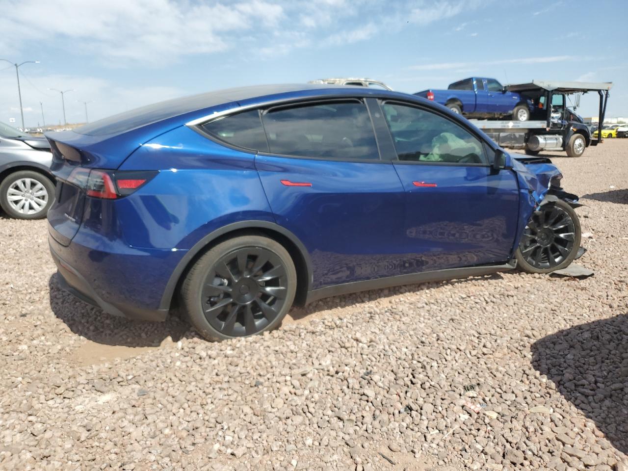 7SAYGDEEXPF927788 2023 Tesla Model Y