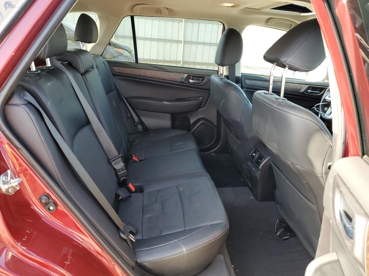 4S4BSANC5H3318245 2017 Subaru Outback 2.5I Limited