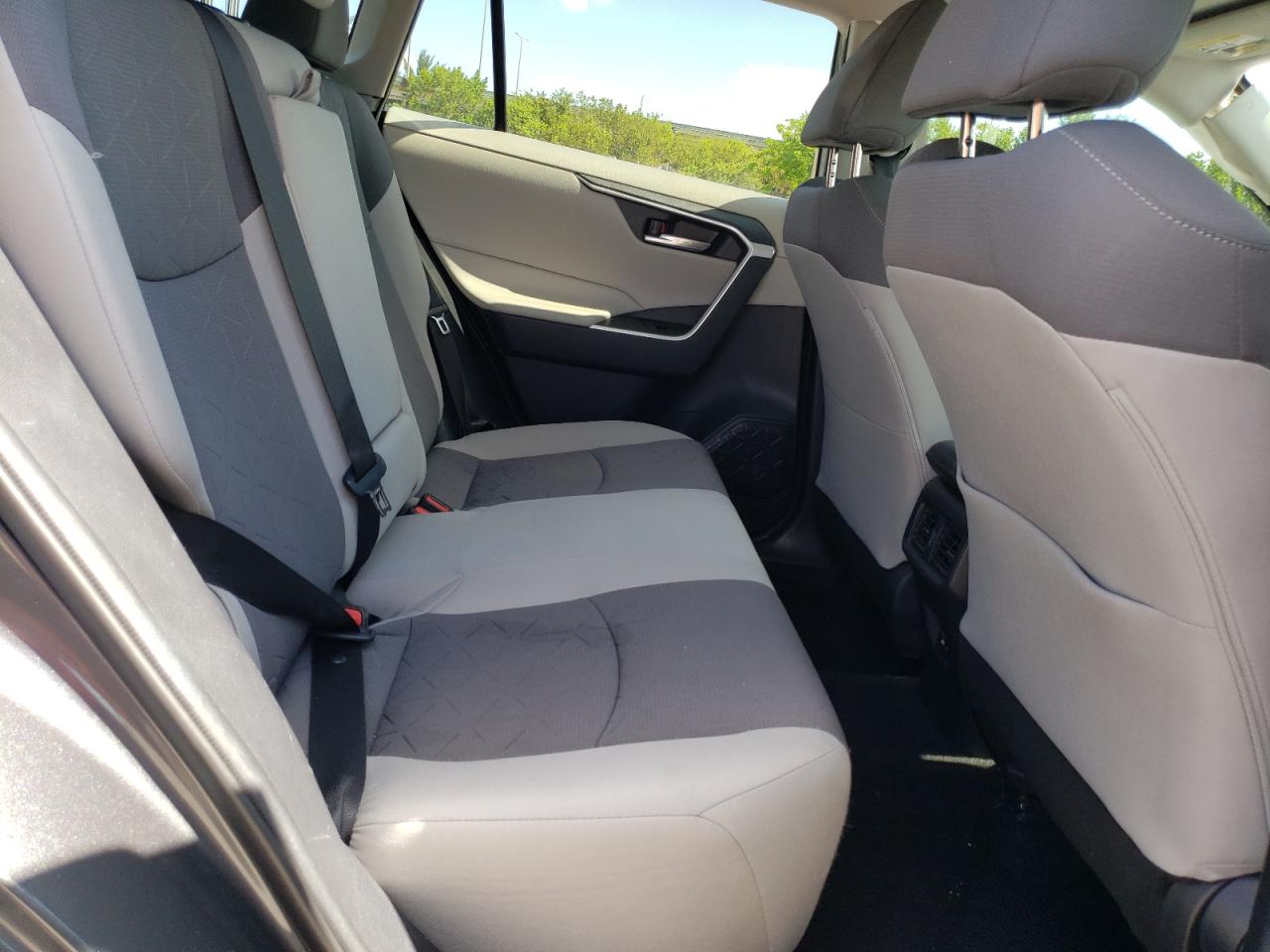 2T3W1RFV2MW123220 2021 Toyota Rav4 Xle