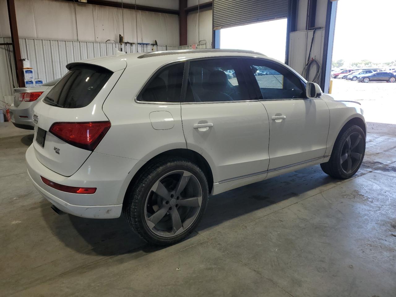 2013 Audi Q5 Premium Plus vin: WA1LFAFP8DA005821