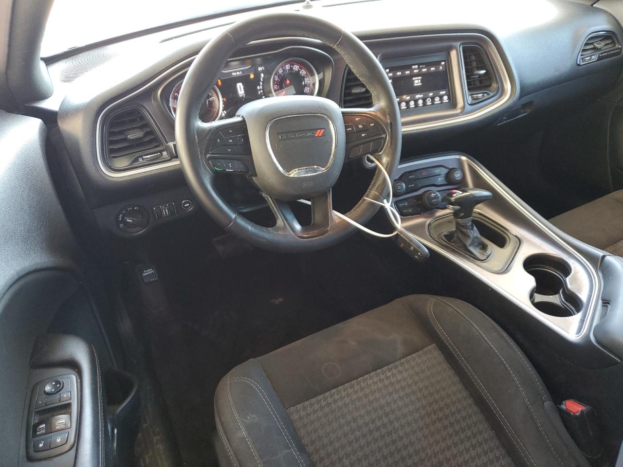 2C3CDZAG9JH200071 2018 Dodge Challenger Sxt