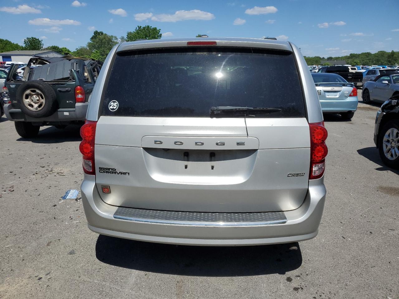 2D4RN5DG7BR805325 2011 Dodge Grand Caravan Crew