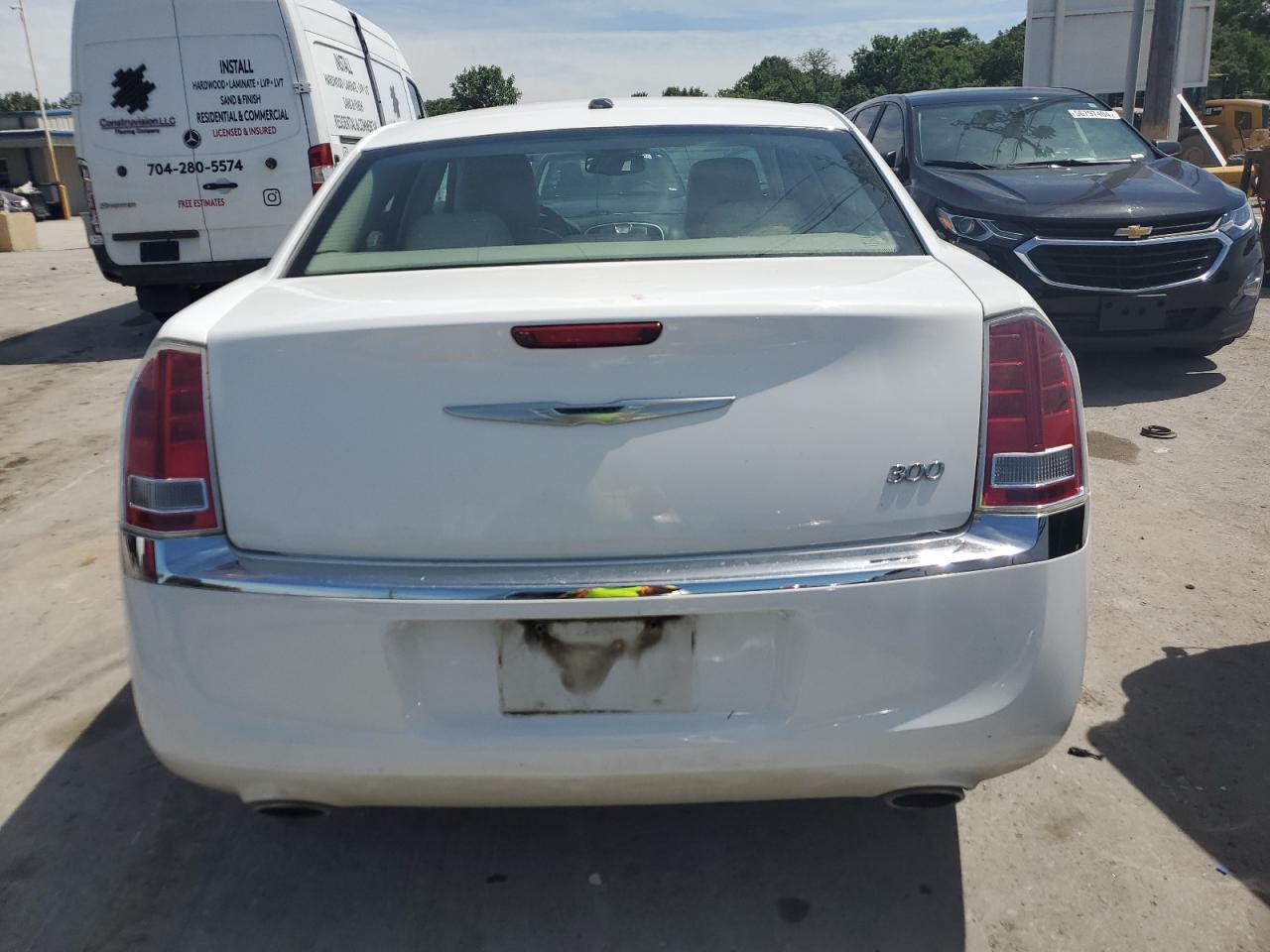 2012 Chrysler 300 Limited vin: 2C3CCACG8CH200583