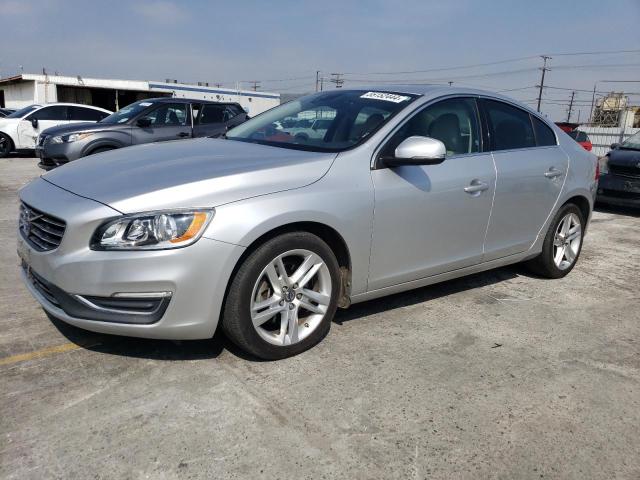 Lot #2543008301 2015 VOLVO S60 PREMIE salvage car