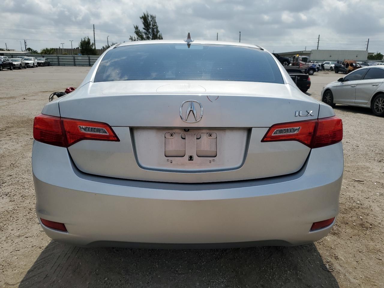 19VDE1F53EE013358 2014 Acura Ilx 20 Premium