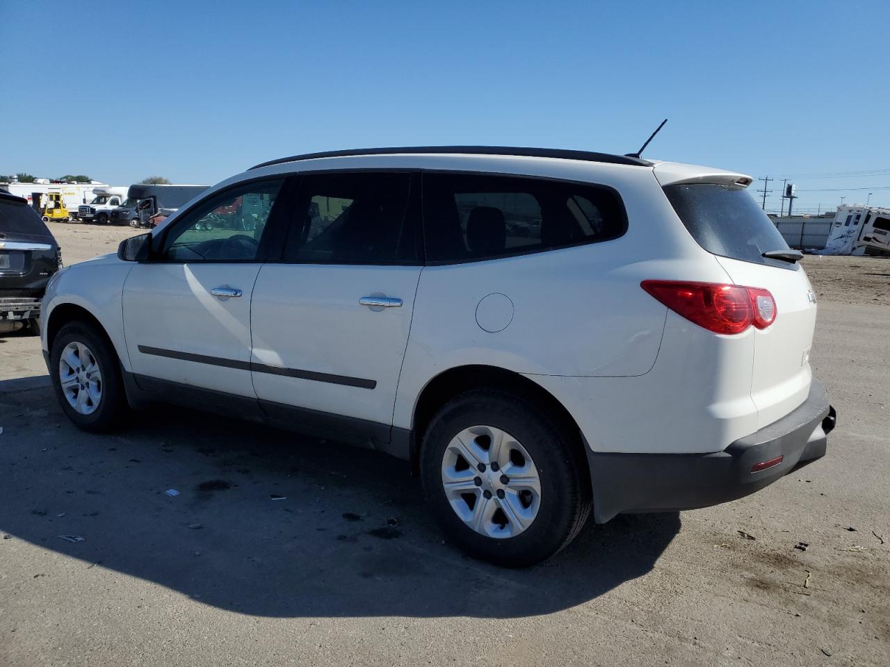 1GNKRFED9CJ326236 2012 Chevrolet Traverse Ls