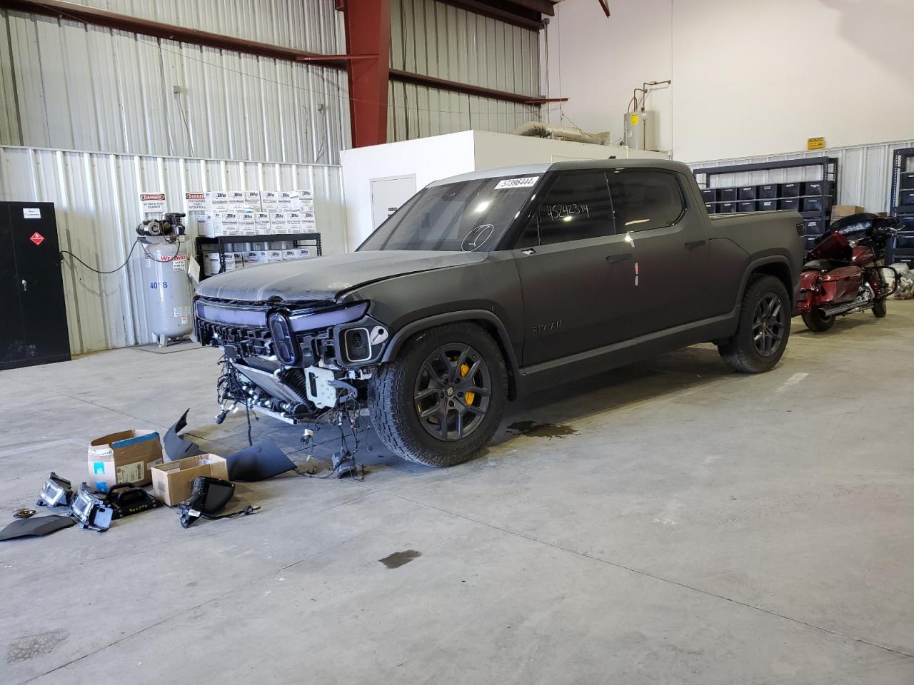 2022 Rivian R1T Launch Edition vin: 7FCTGAAL0NN002889