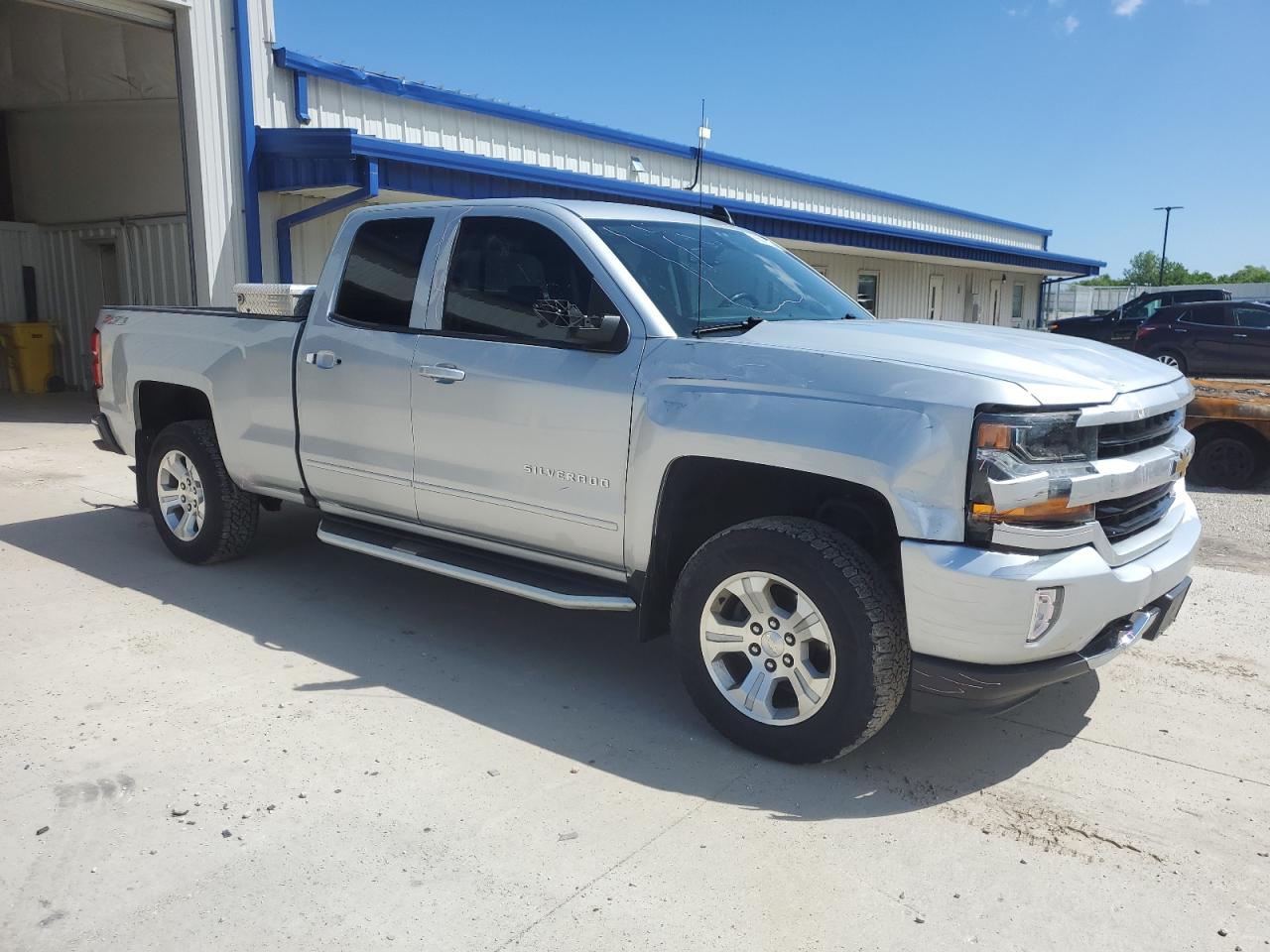 1GCVKREC5HZ326505 2017 Chevrolet Silverado K1500 Lt