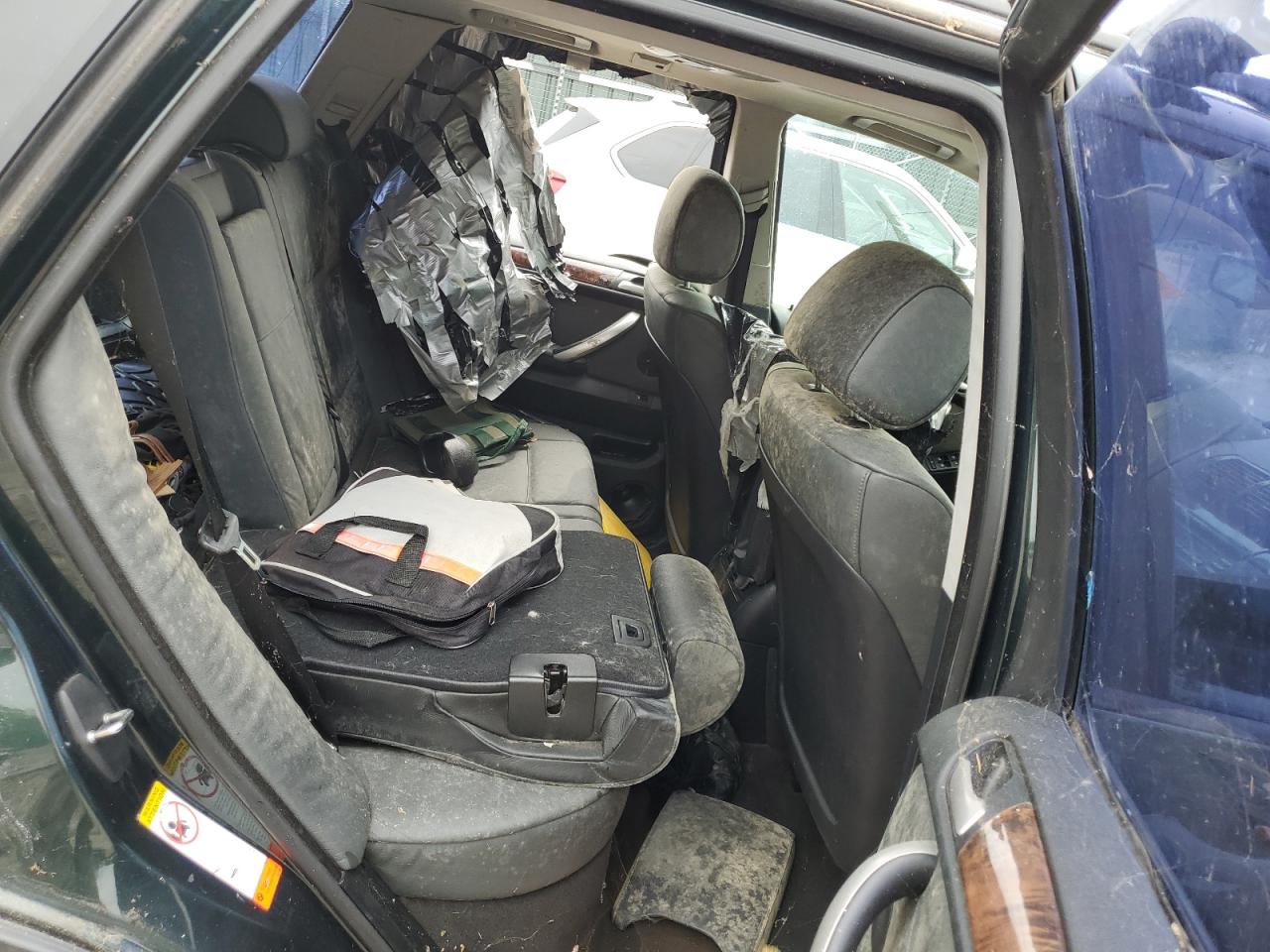 WBAFA53531LM81001 2001 BMW X5 3.0I