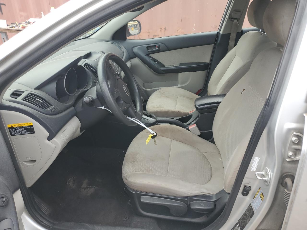 KNAFU4A29A5858834 2010 Kia Forte Ex