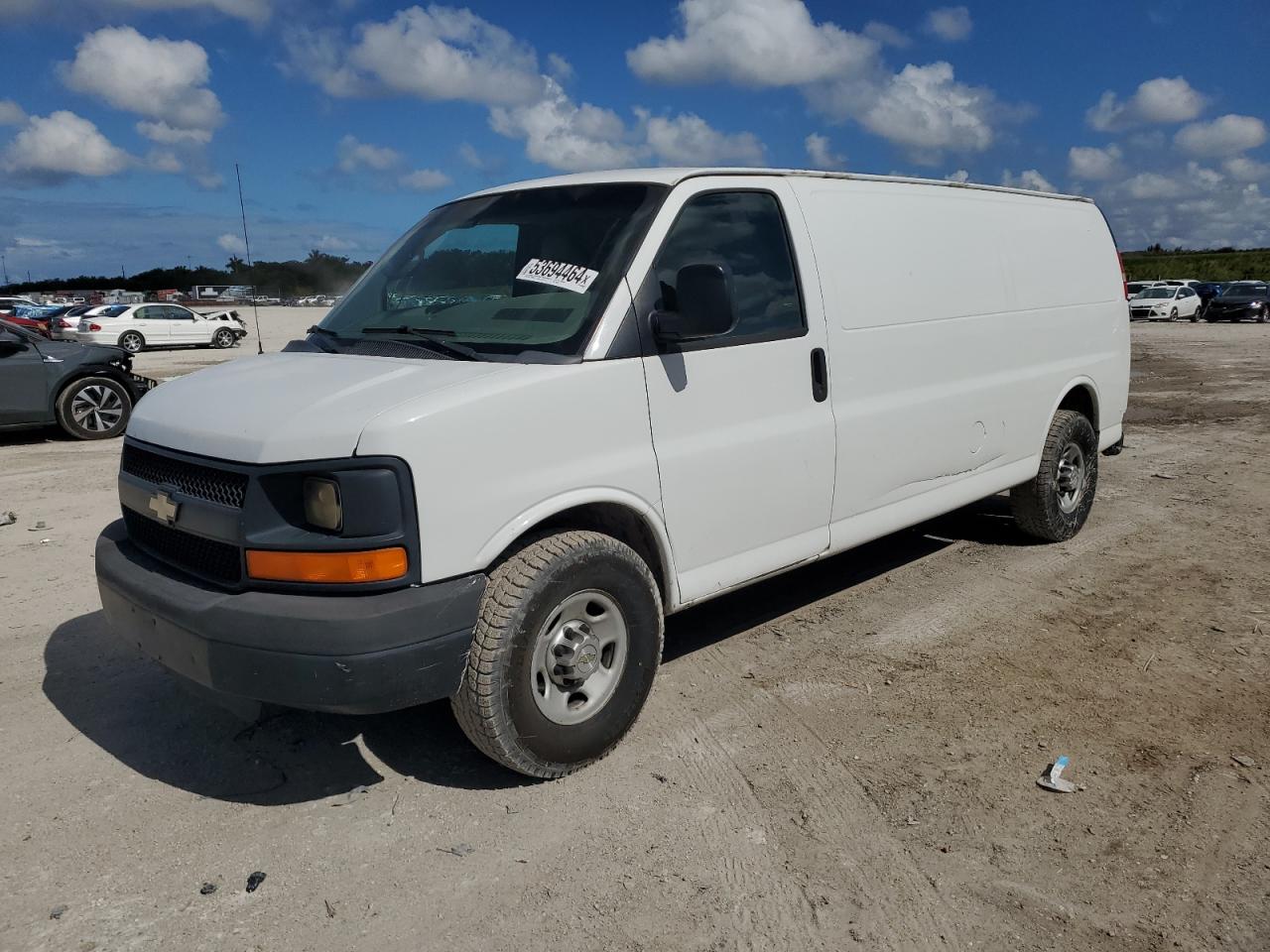 1GCWGGCG5E1101138 2014 Chevrolet Express G2500