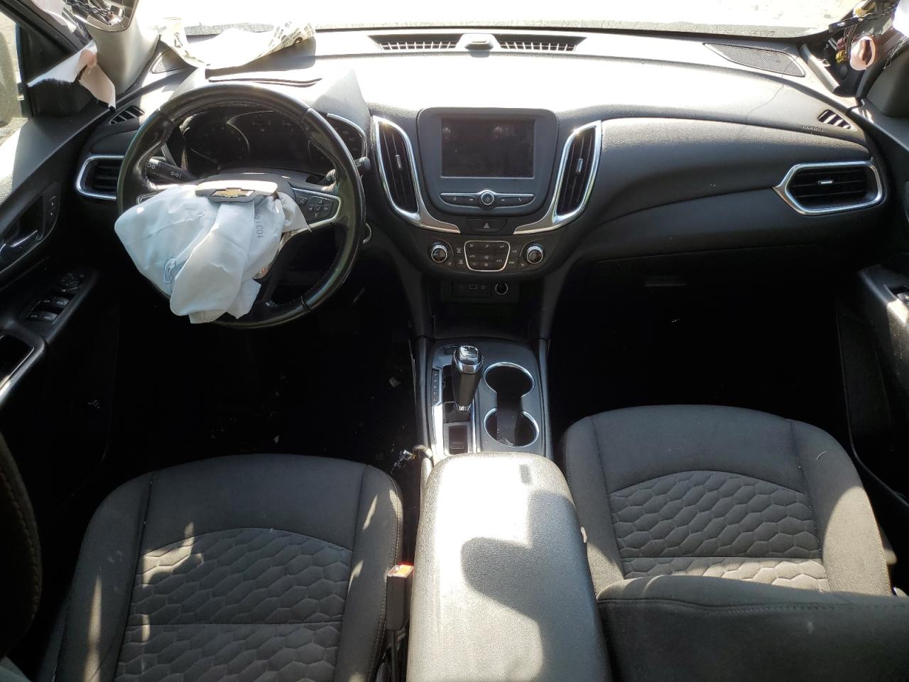 3GNAXUEV7KS545403 2019 Chevrolet Equinox Lt