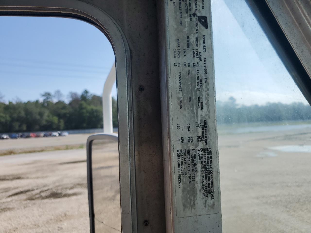 1FCLE49LX8DA77871 2008 Ford Econoline E450 Super Duty Commercial Stripped Chassis