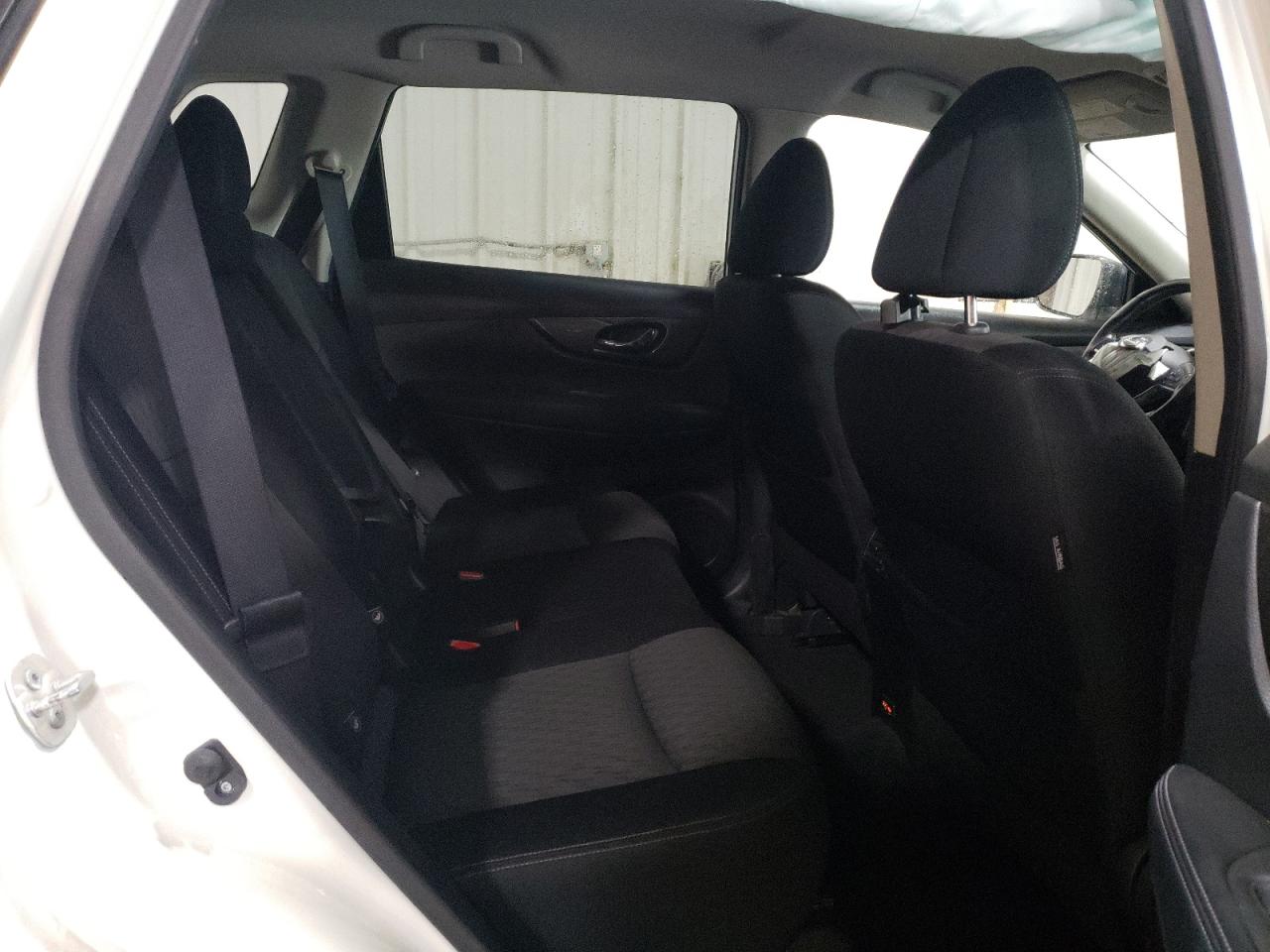 JN8AT2MV5KW380616 2019 Nissan Rogue S