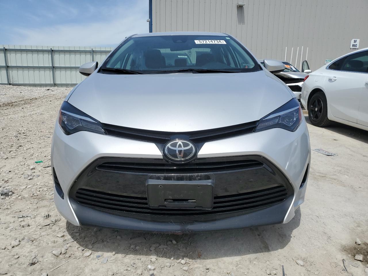 2T1BURHE2JC009744 2018 Toyota Corolla L