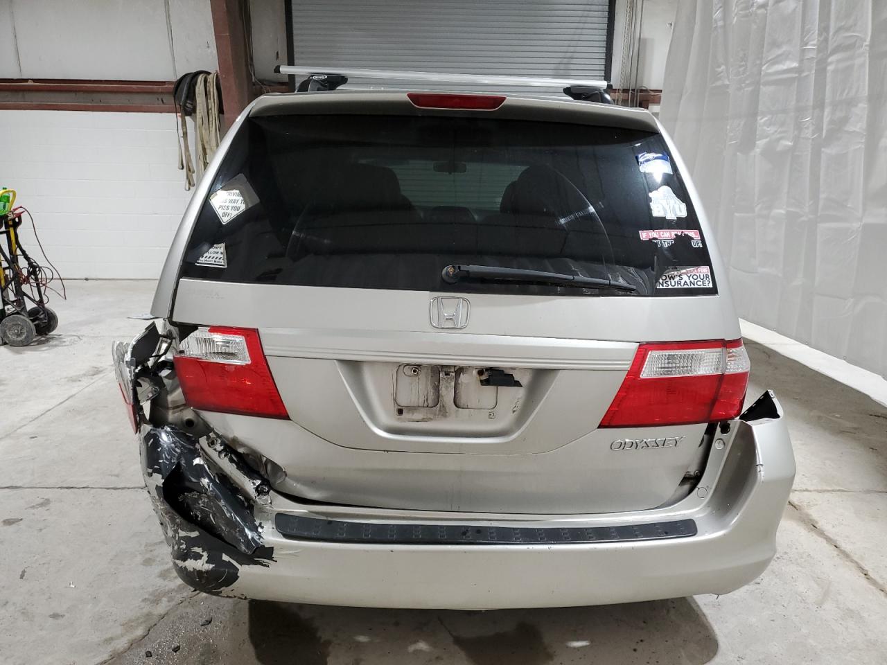 5FNRL387X5B075492 2005 Honda Odyssey Exl