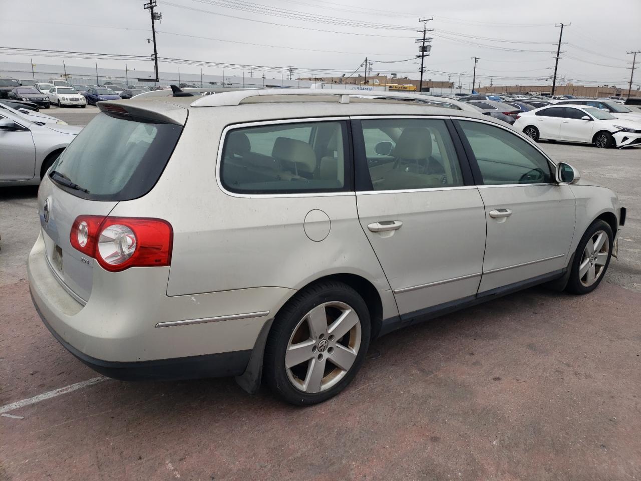 WVWXK93C09E082282 2009 Volkswagen Passat Wagon Turbo