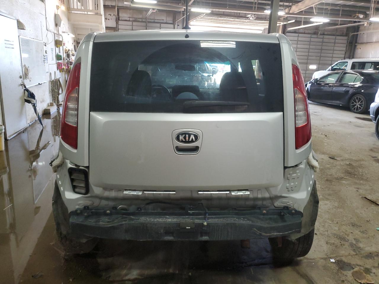 KNDJT2A69D7505929 2013 Kia Soul +
