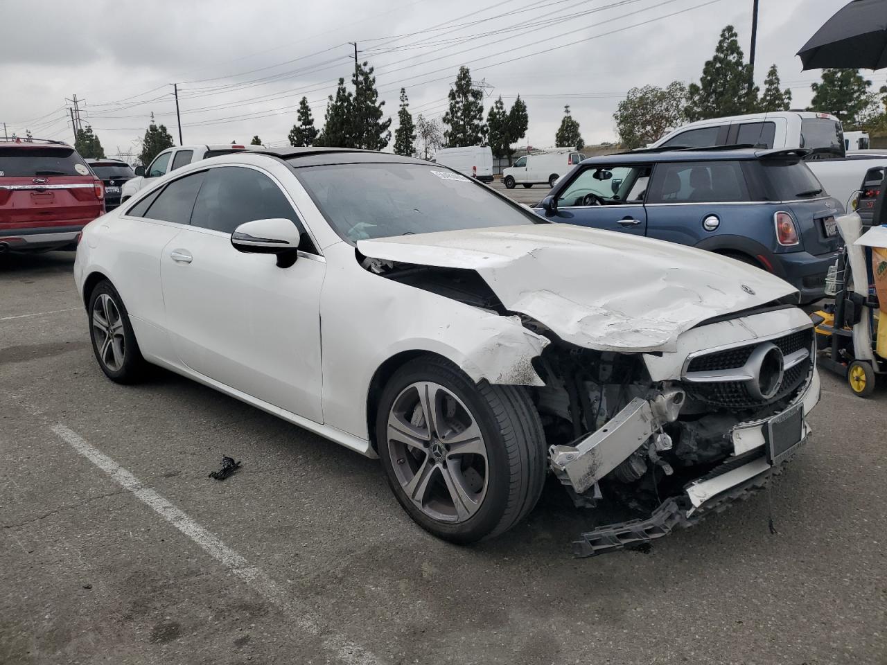 2018 Mercedes-Benz E 400 vin: WDD1J6FB9JF022340