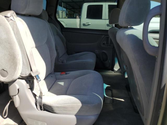 2008 Toyota Sienna - Image 11