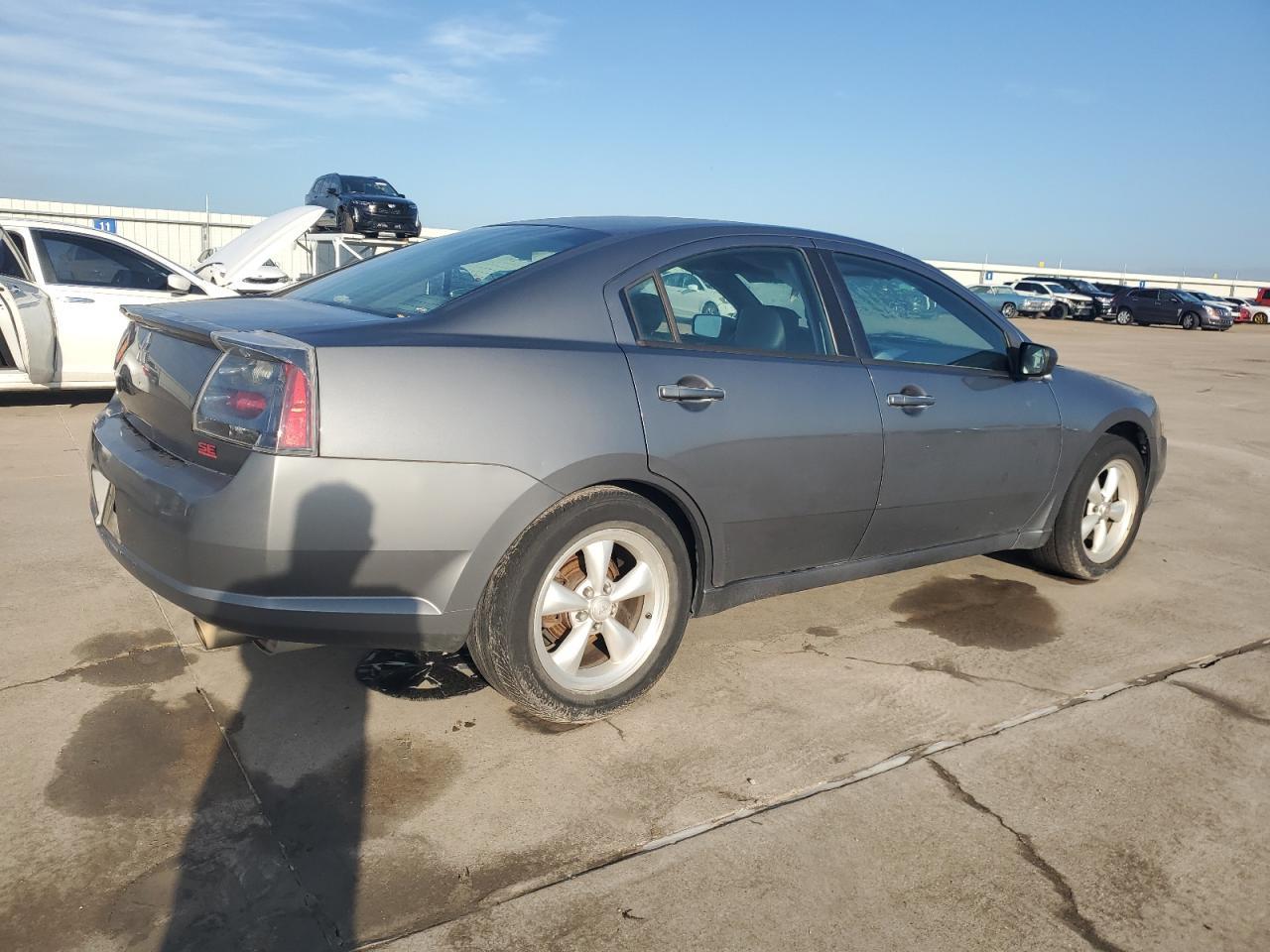 4A3AB36F46E075661 2006 Mitsubishi Galant Es Medium