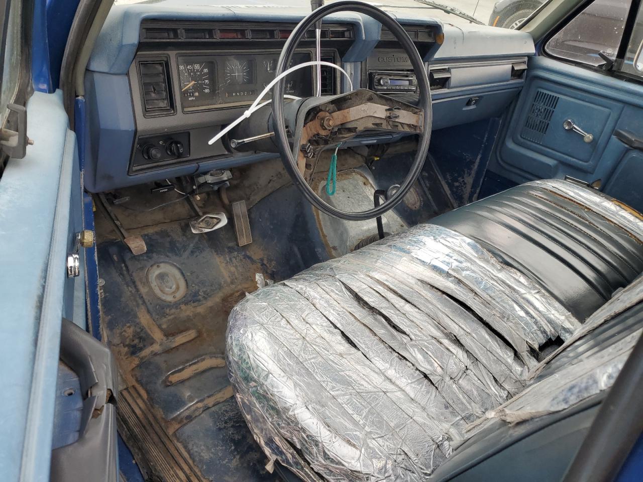 1FTHF26L3GPA10523 1986 Ford F250