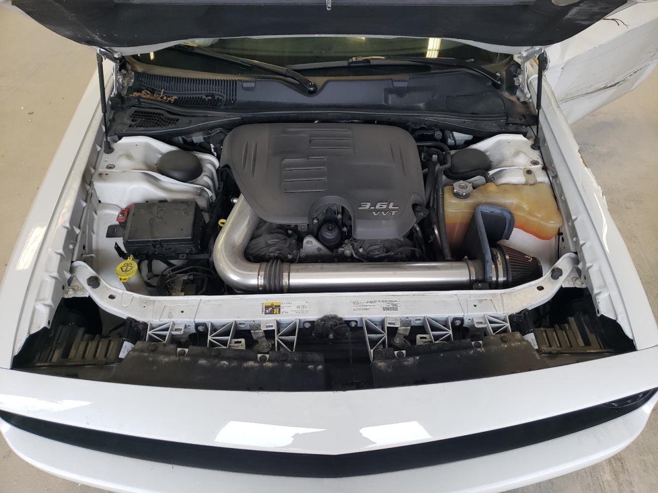 2C3CDZAG0FH770323 2015 Dodge Challenger Sxt