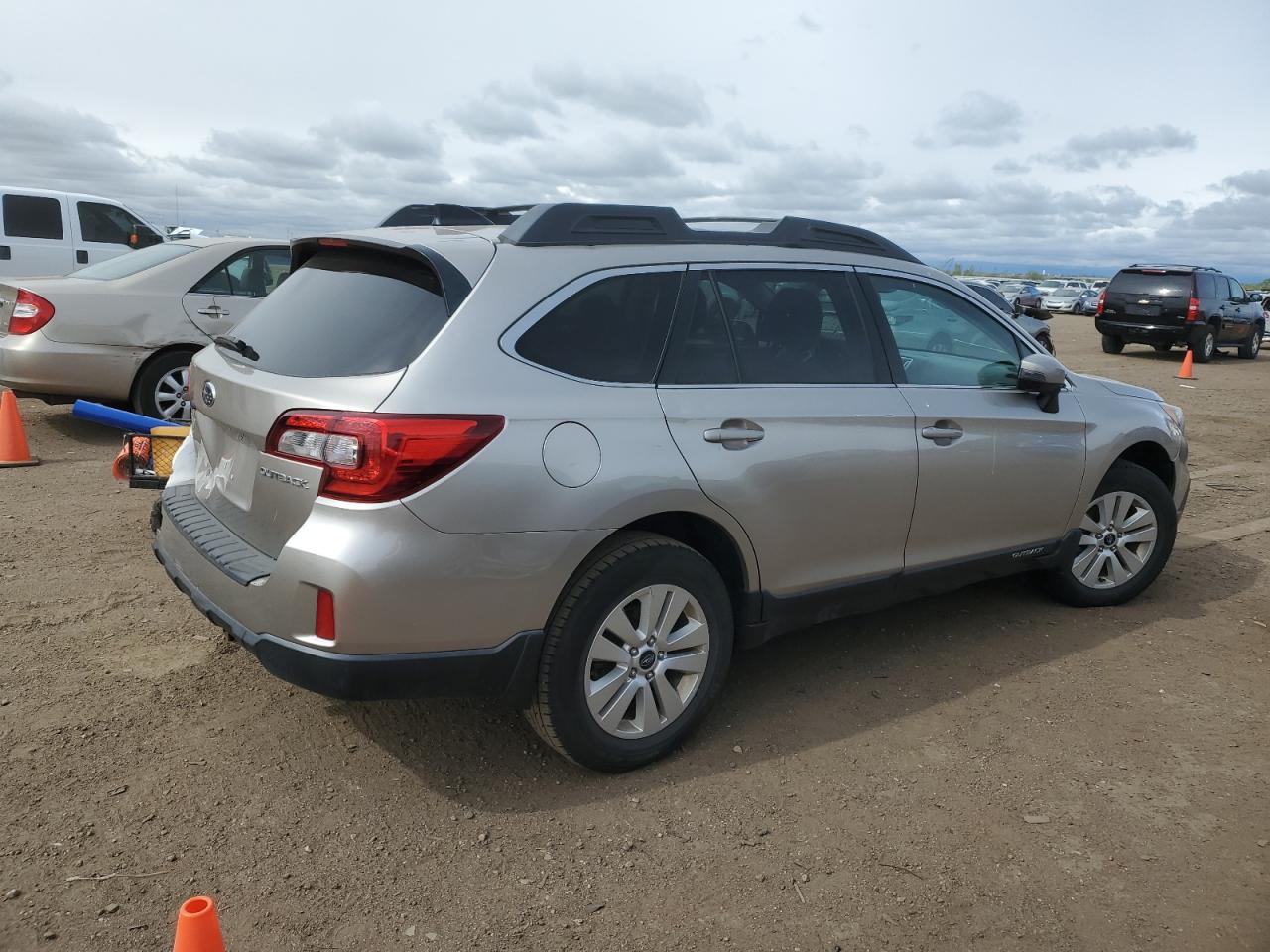 4S4BSBFC4G3298704 2016 Subaru Outback 2.5I Premium