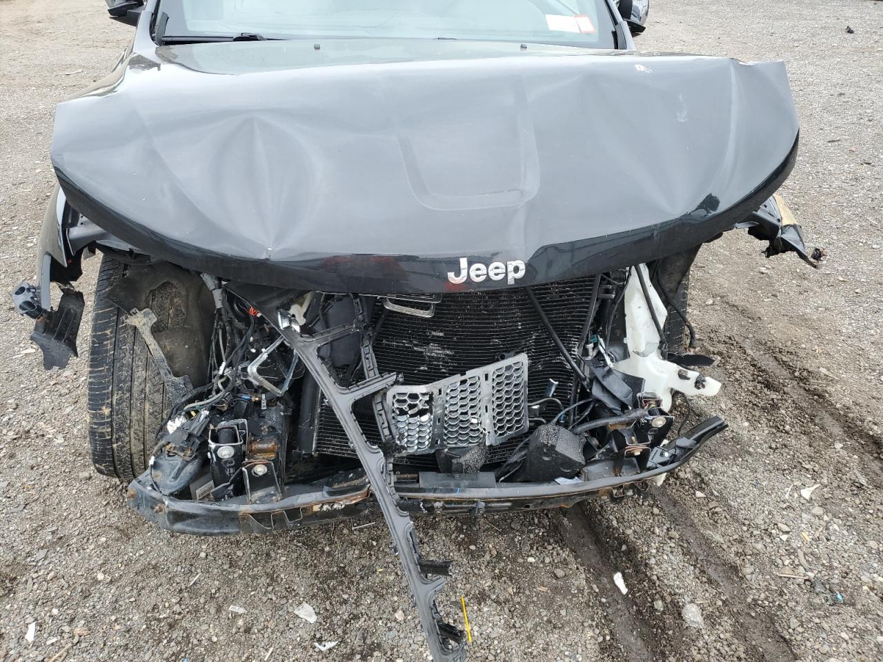 1C4RJFJGXEC182931 2014 Jeep Grand Cherokee Summit