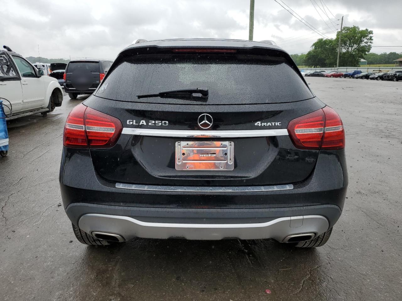 WDCTG4GBXJJ447030 2018 Mercedes-Benz Gla 250 4Matic