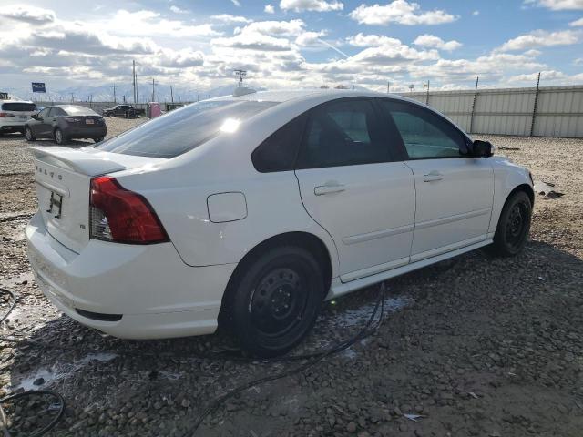 2009 Volvo S40 T5 VIN: YV1MS672X92447372 Lot: 53074024