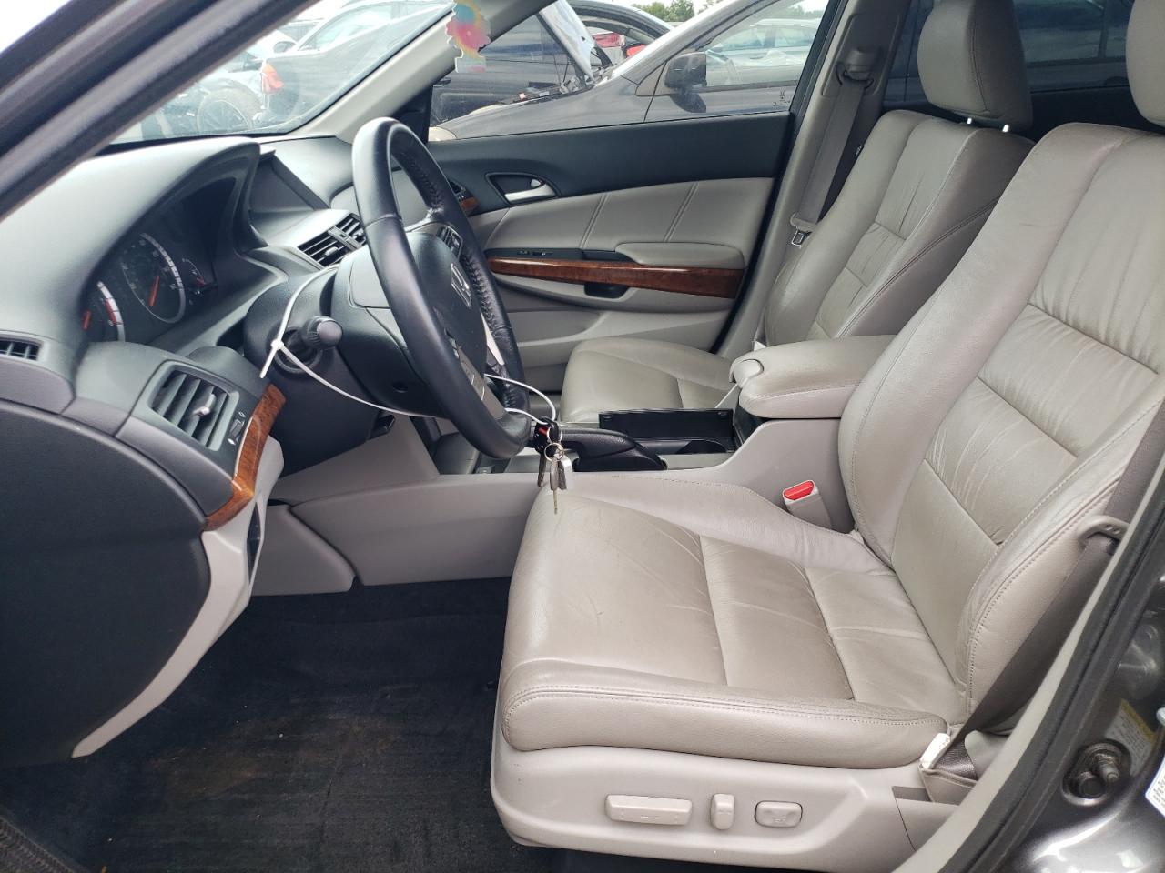 1HGCP2F87BA026272 2011 Honda Accord Exl