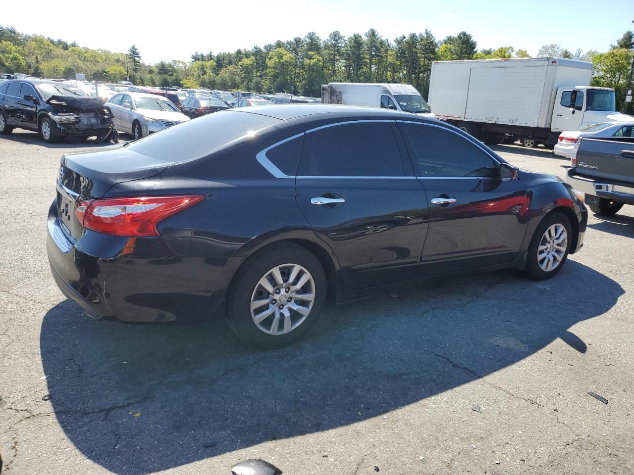 1N4AL3AP3GN330663 2016 Nissan Altima 2.5