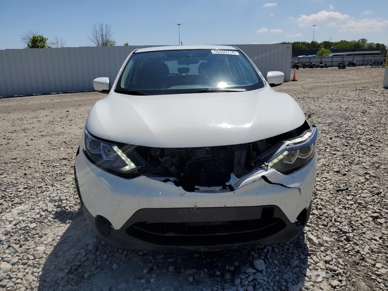 JN1BJ1CRXJW258081 2018 Nissan Rogue Sport S