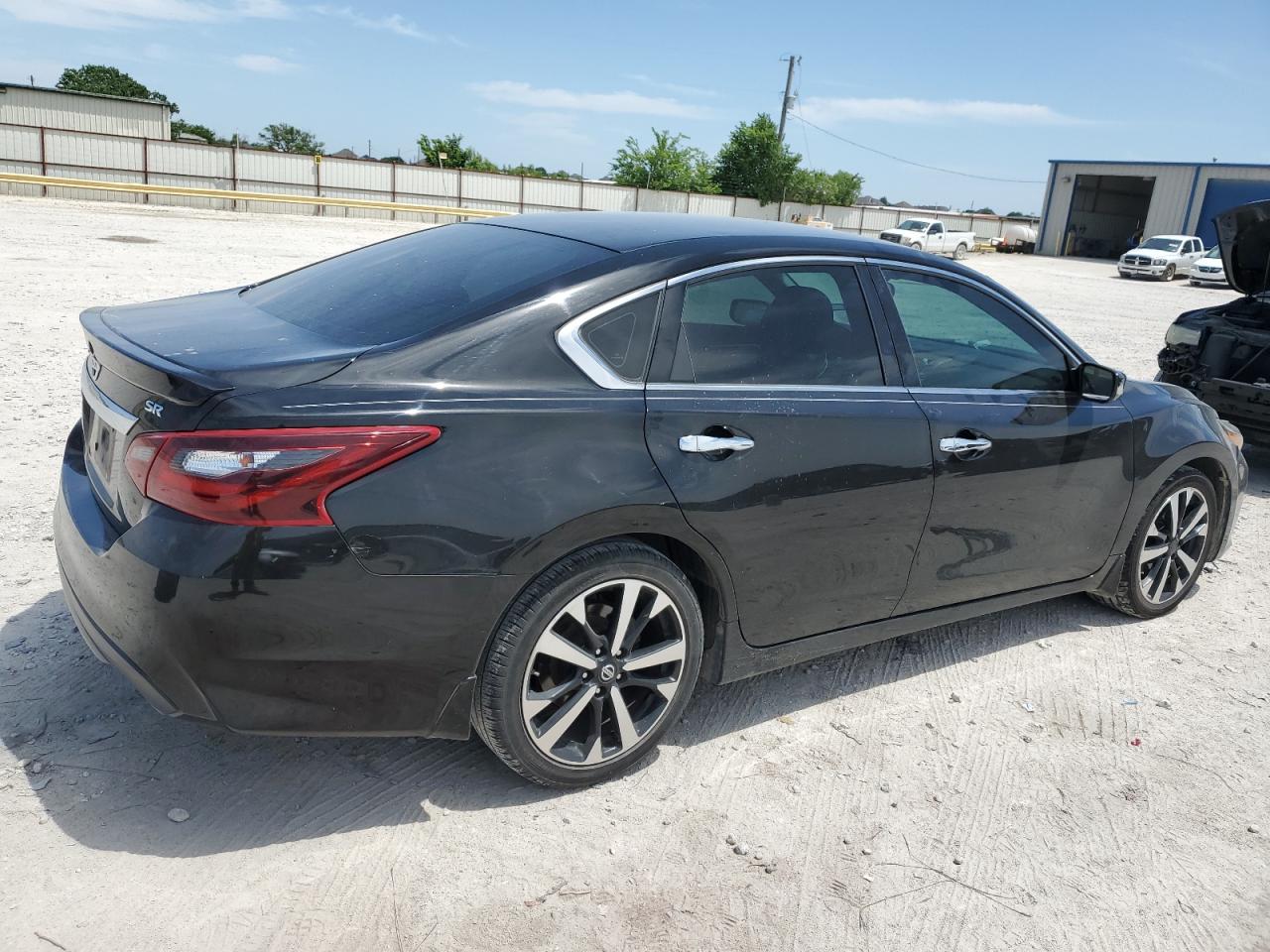 1N4AL3AP1JC137589 2018 Nissan Altima 2.5